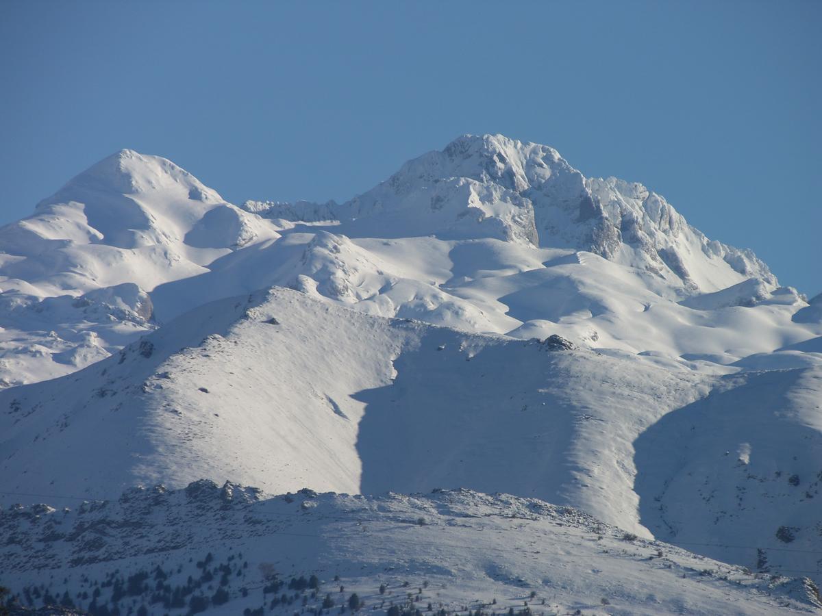 Posada El Pareon Sirviella Exteriör bild